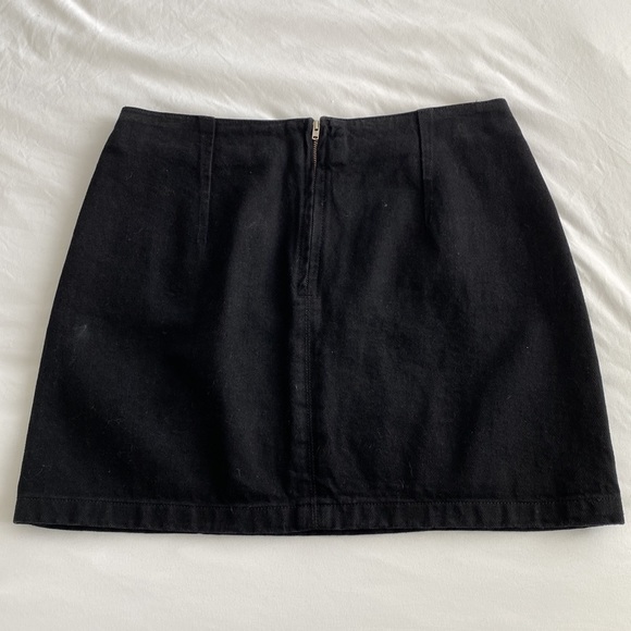 Topshop Moto black mini skirt with silver detailing - size US 8 - Picture 2 of 4